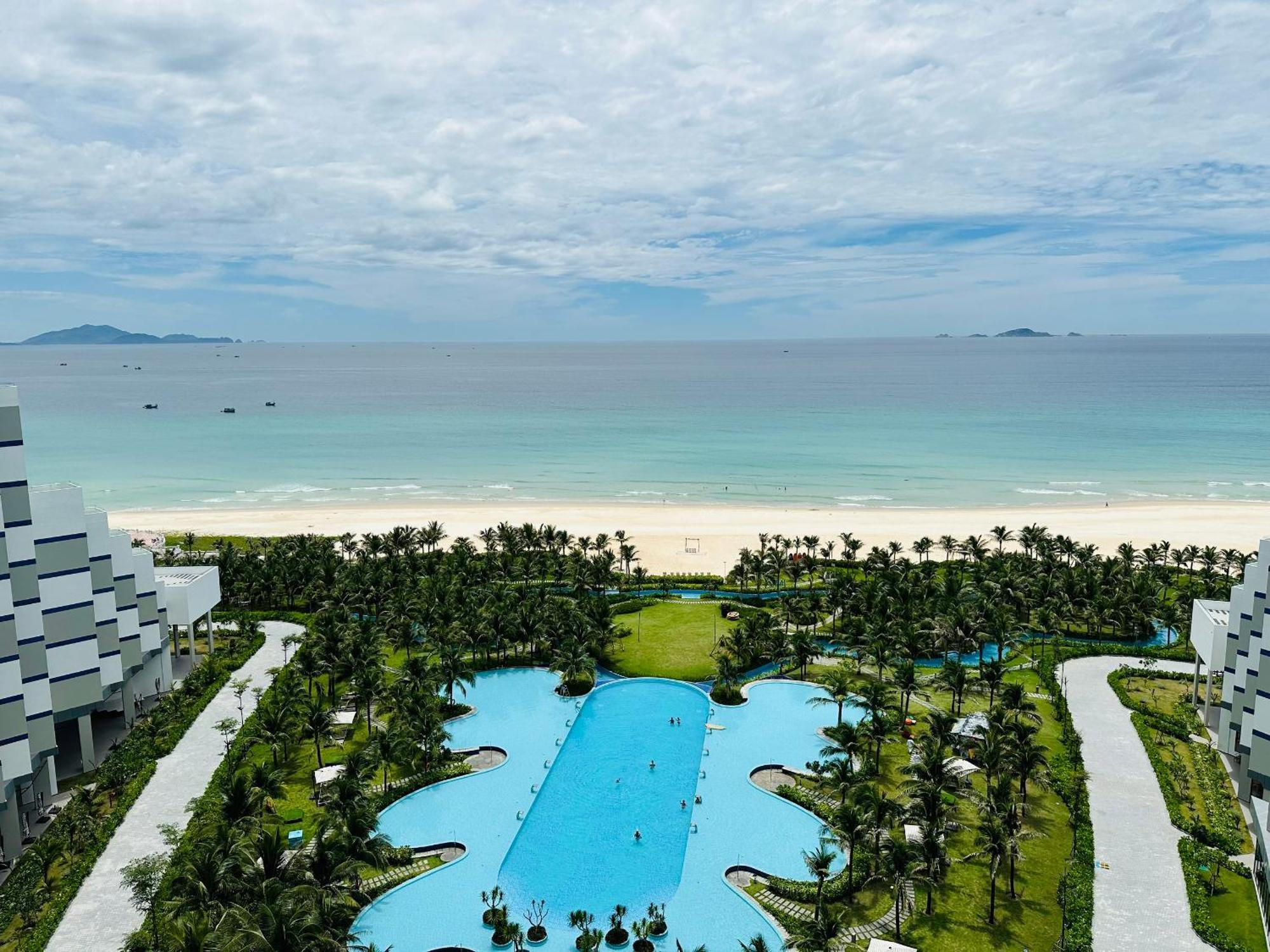 The Cam Ranh Oceanview Appartement Buitenkant foto